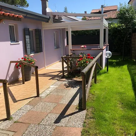 Jolanda Vacanze Apartamento *